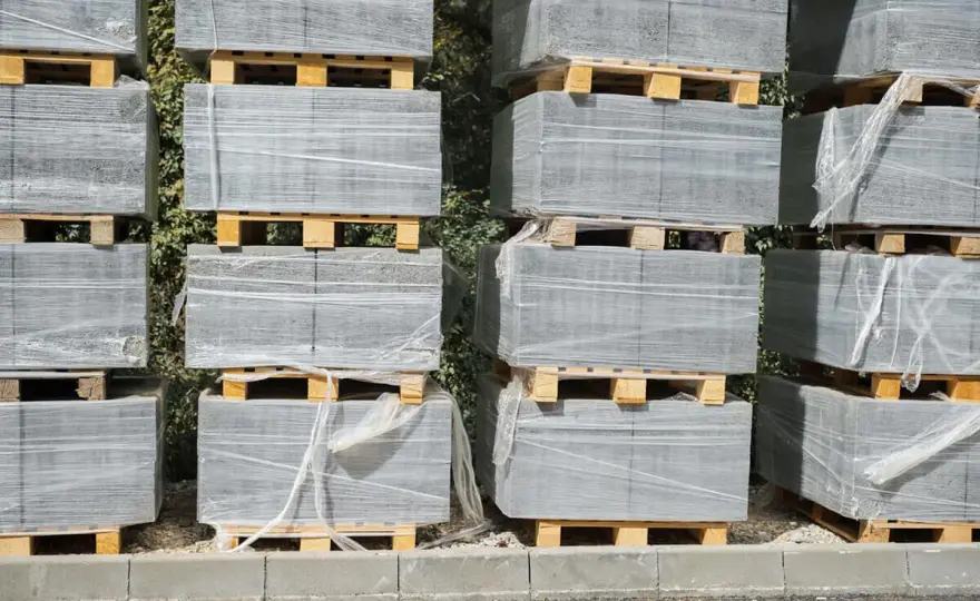 Ile waży metr kwadratowy kostki brukowej? Zaskakujące fakty i różnice